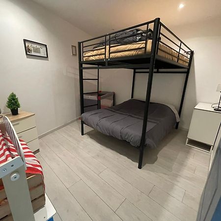 Appartement Villiers Sur Morin Proche De Disneyland Bagian luar foto