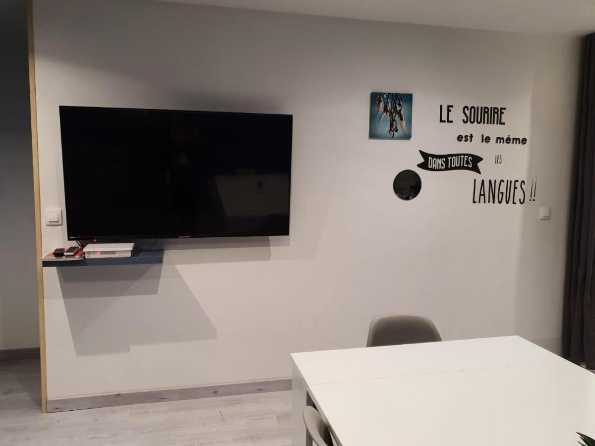 Appartement Villiers Sur Morin Proche De Disneyland Bagian luar foto